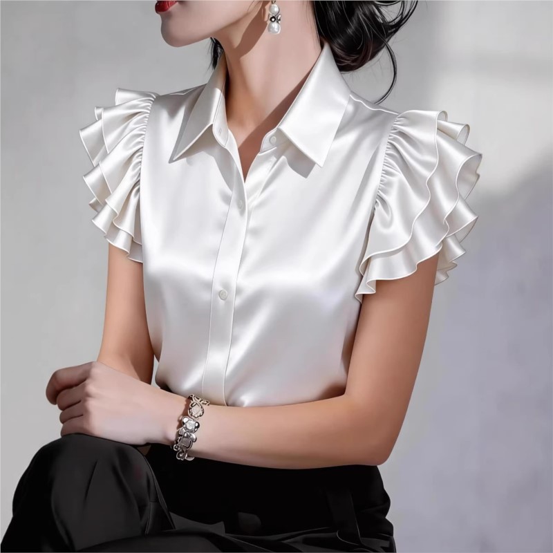 بلوزة كاجوال بأكمام قصيرة مزين - مراجعة Silk Blouse Button وسعره