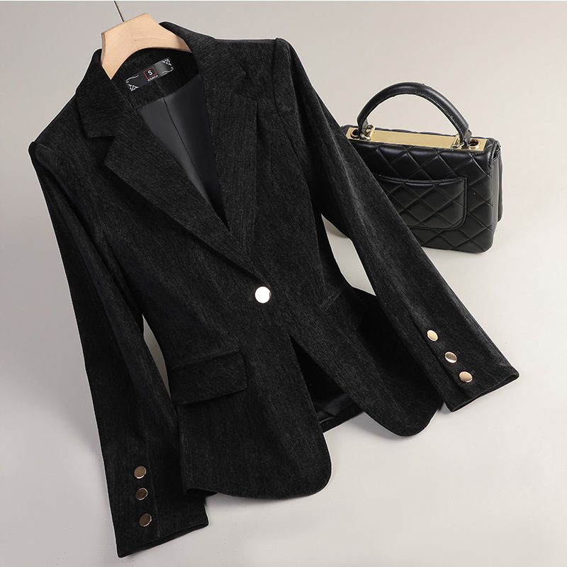 سترة نسائية مخملية باللون الذه - مراجعة Women Formal Wear Winter وسعره